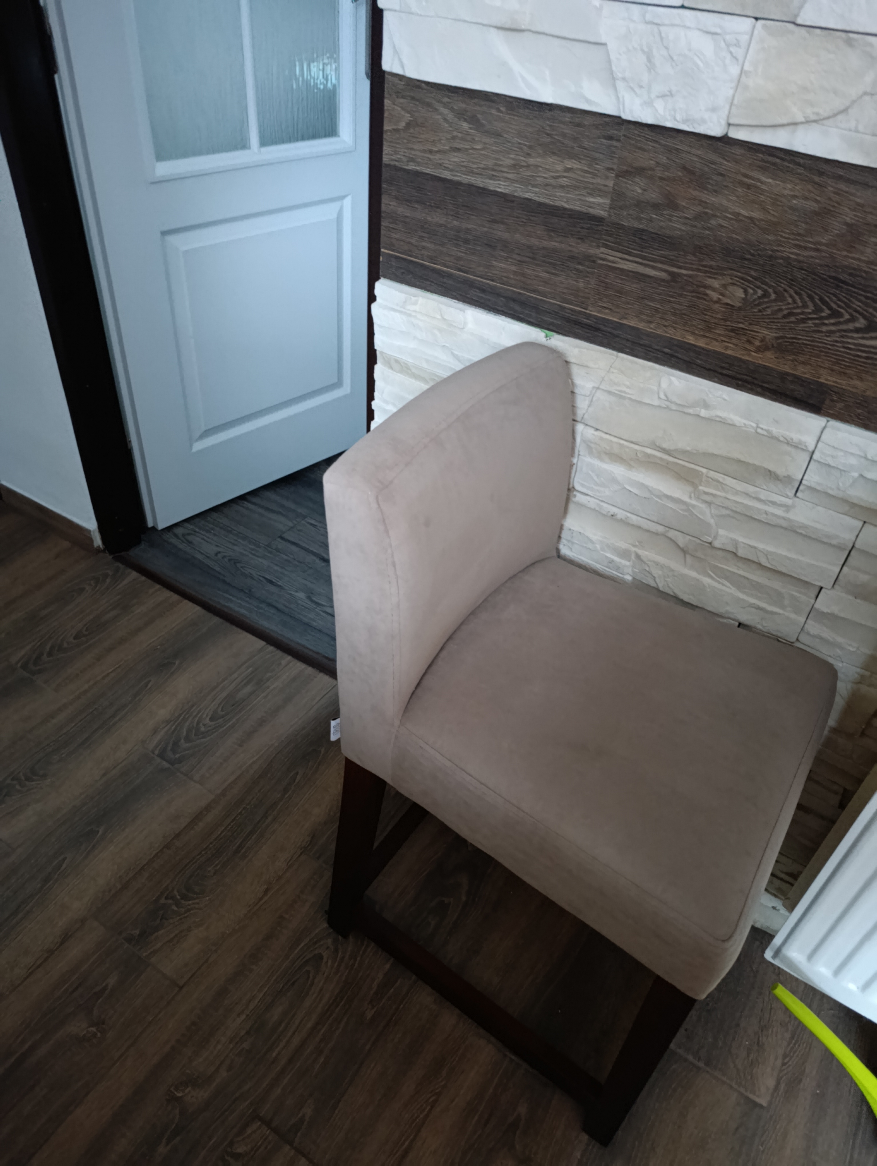 Barová stolička Simple - voliteľná výška zdjęcie klienta Alena