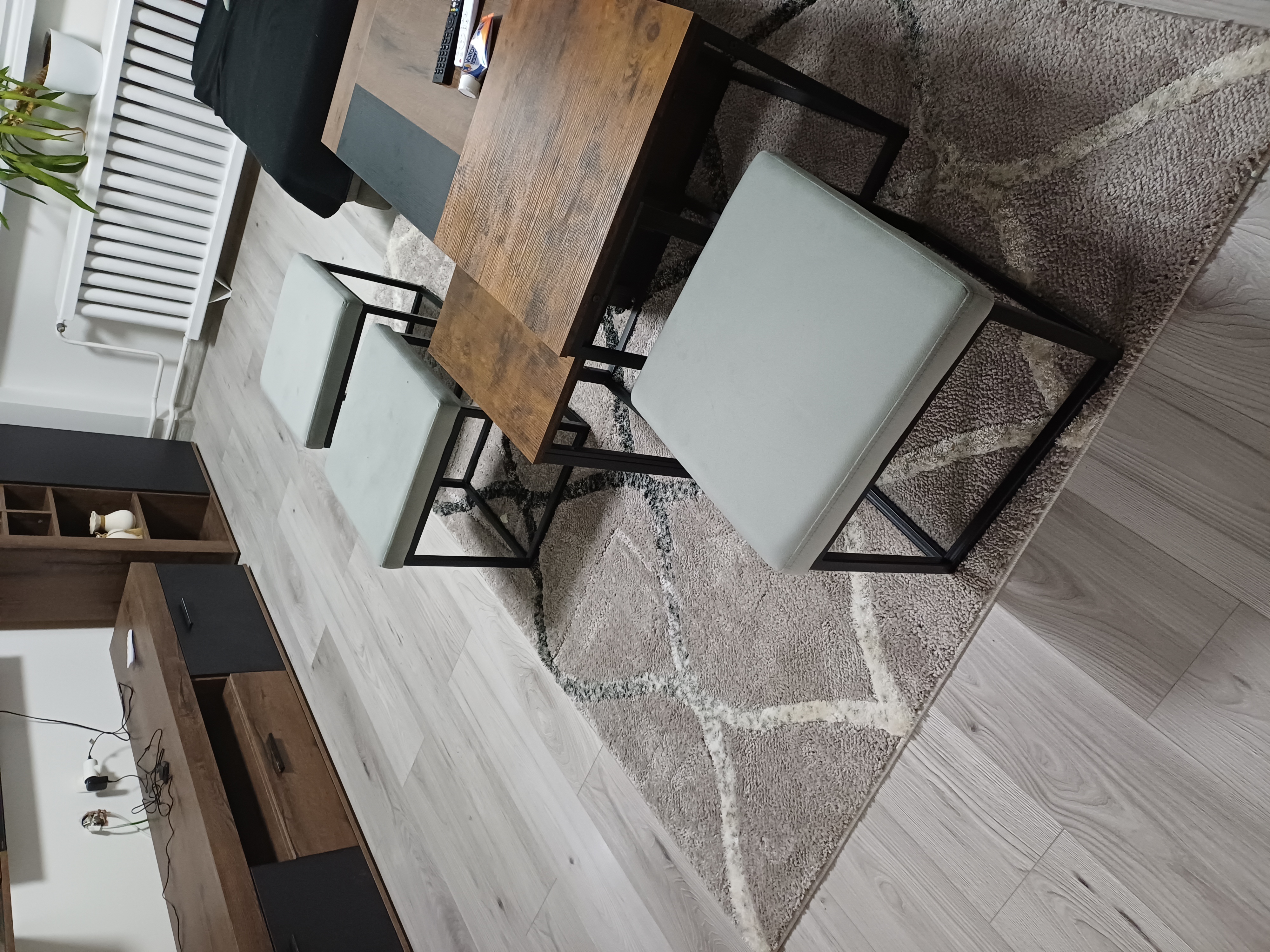 Lavička Linda Cube zdjęcie klienta Jana