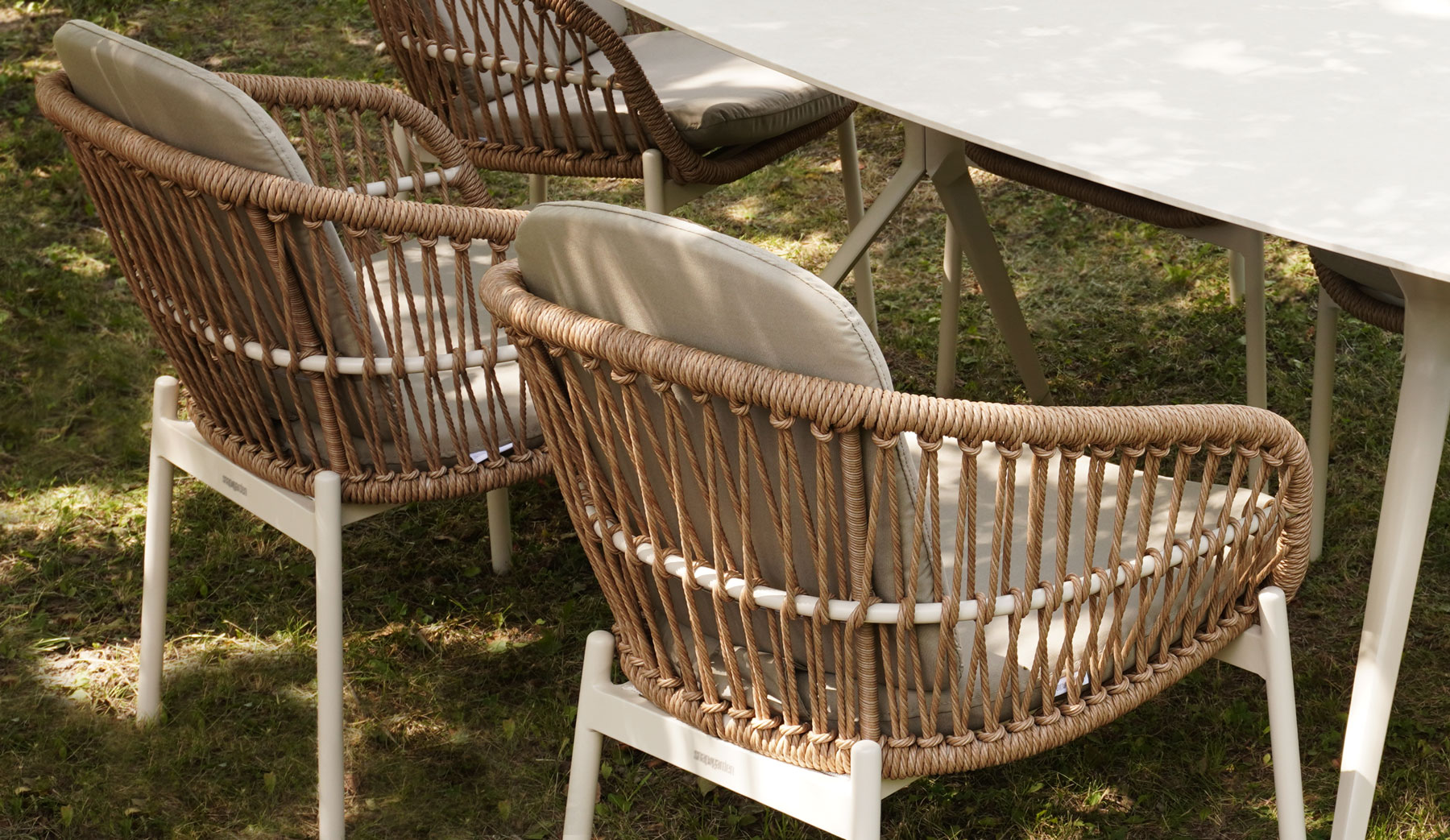 aluminiowy stół ogrodowy ze spieku z krzesłami malta