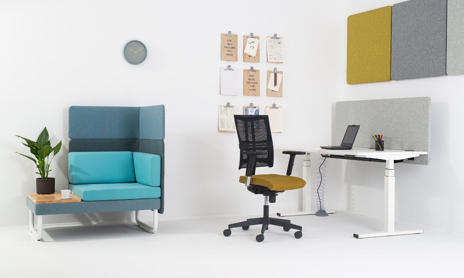 krzeslo obrotowe at motion mesh