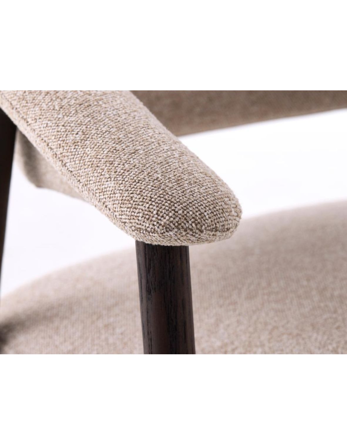 fotel tapicerowany elk, dębowe nogi w odcieniu ciemnej kawy (56160201)