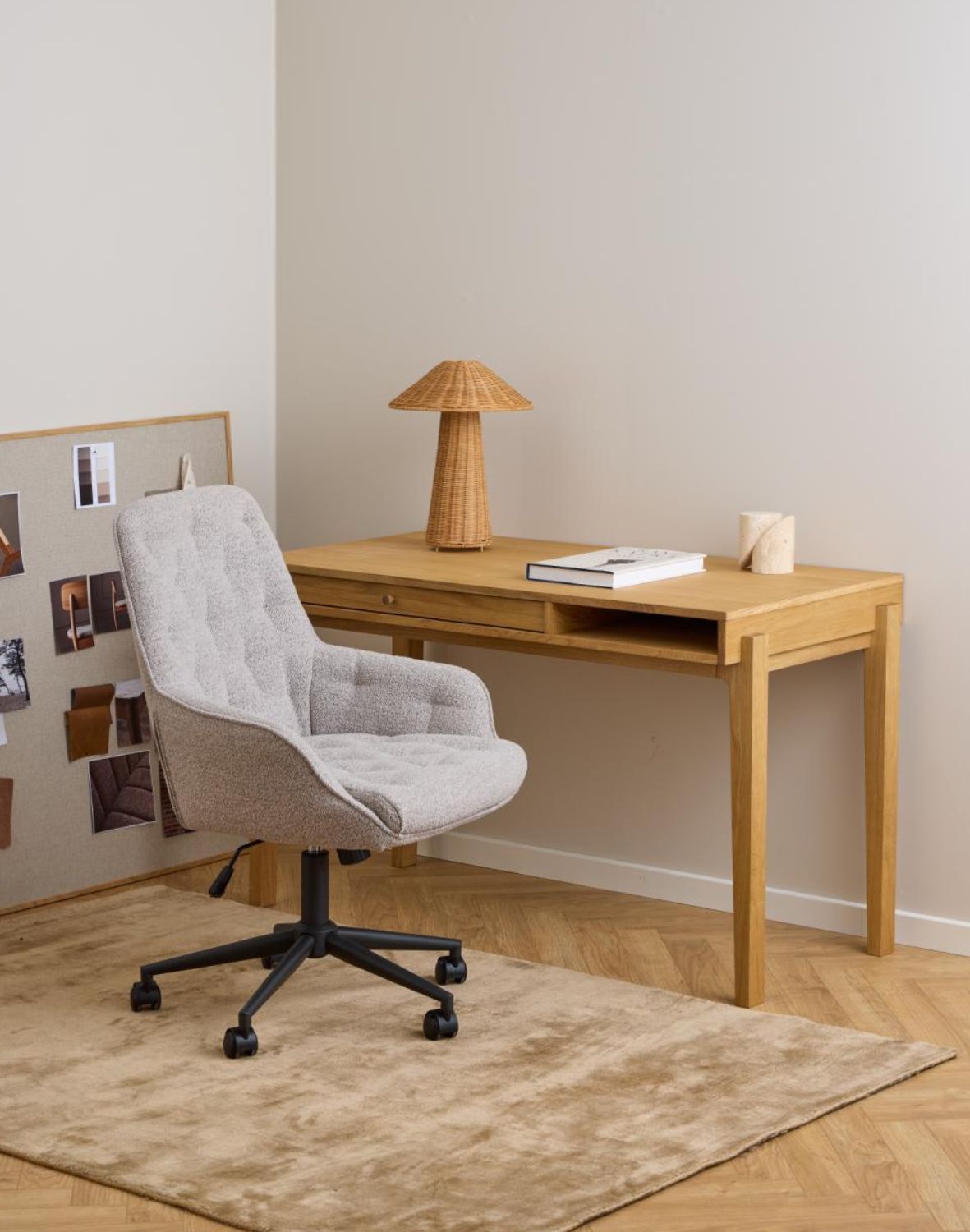 krzesło biurowe erik, beżowe, regulowane, z pikowaniem (09072)