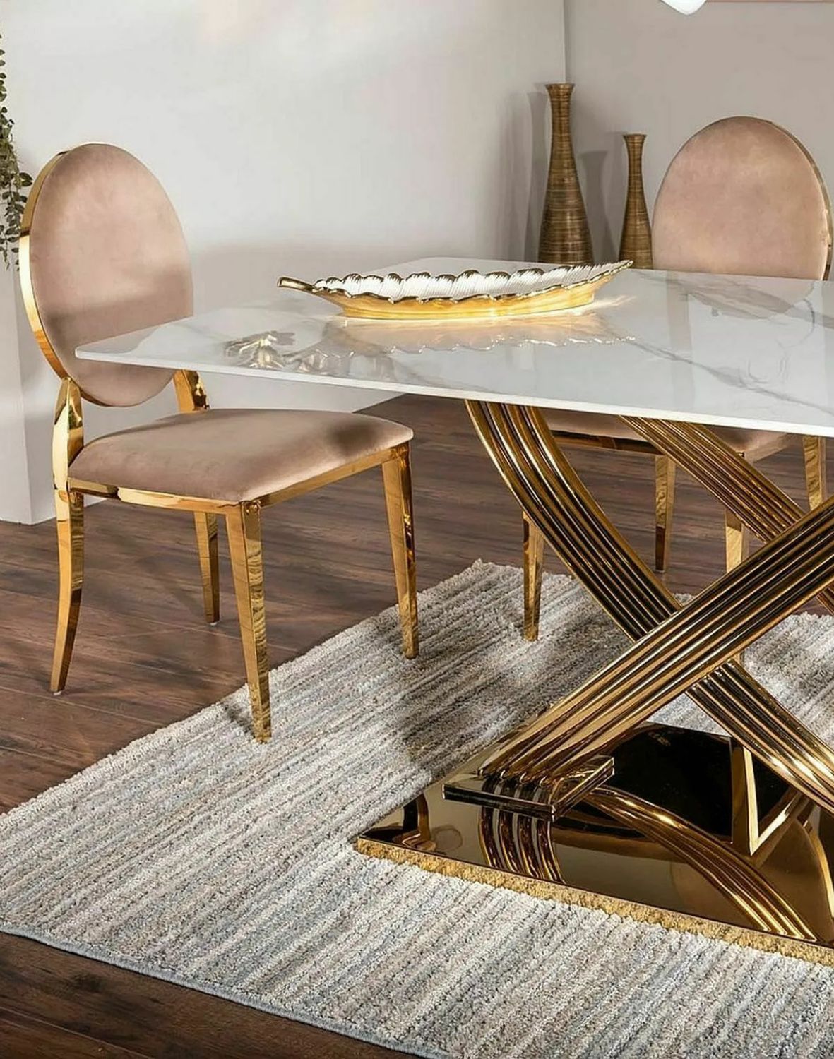 krzeslo king velvet bezowy