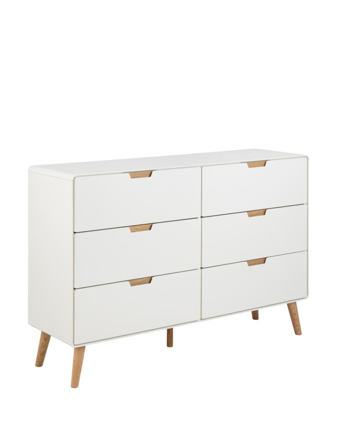 biała komoda lowell z 6 szufladami i dębowymi nogami (23770)