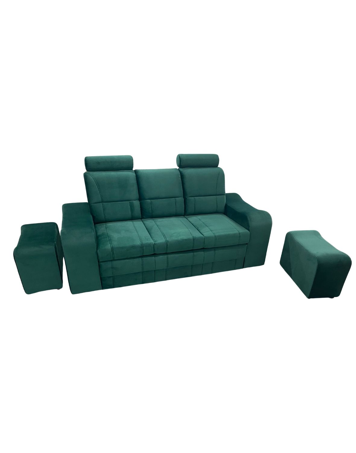 mała kanapa rozkładana z zagłówkami i pufami wenus