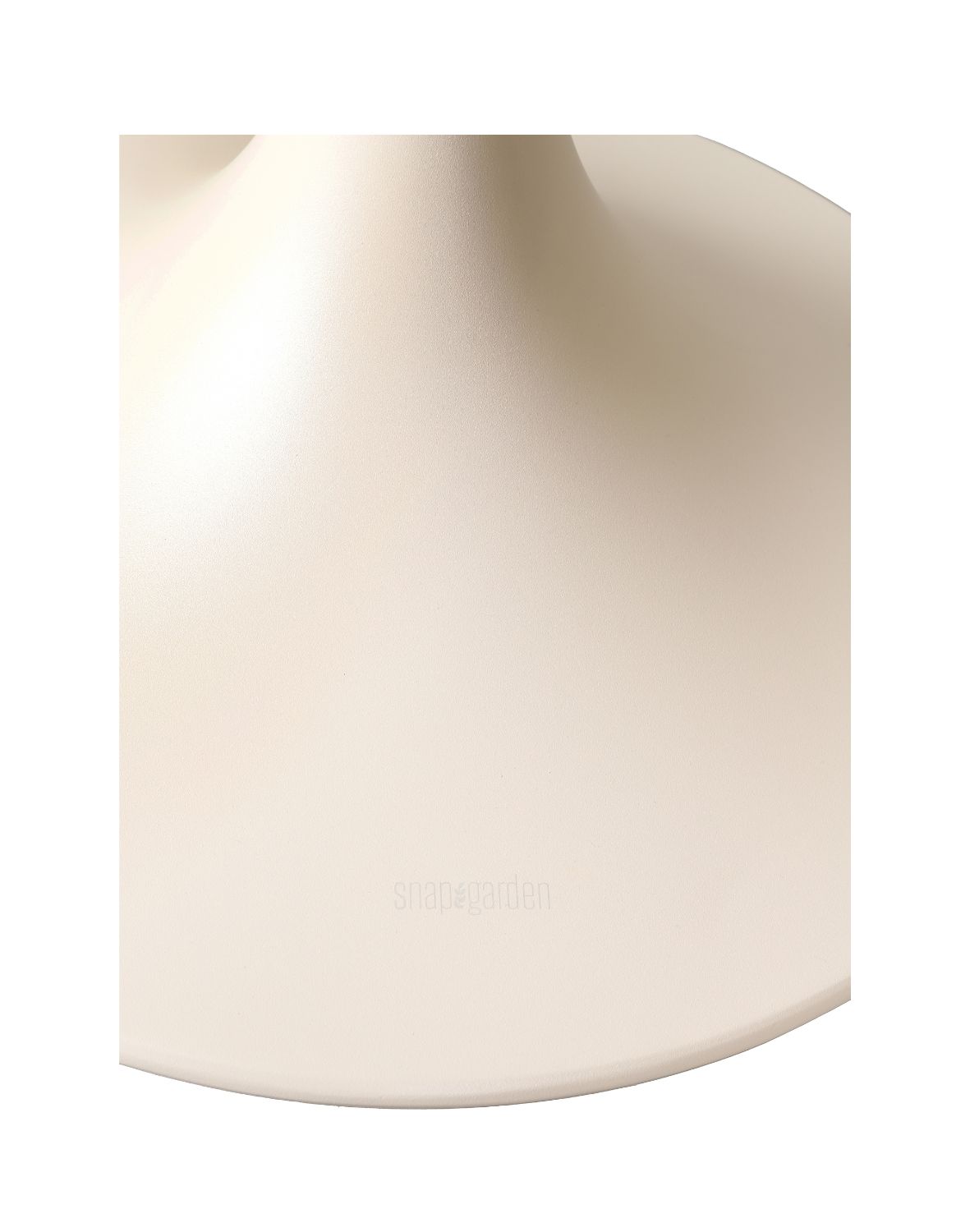 lampa ogrodowa stojąca, solarna malta