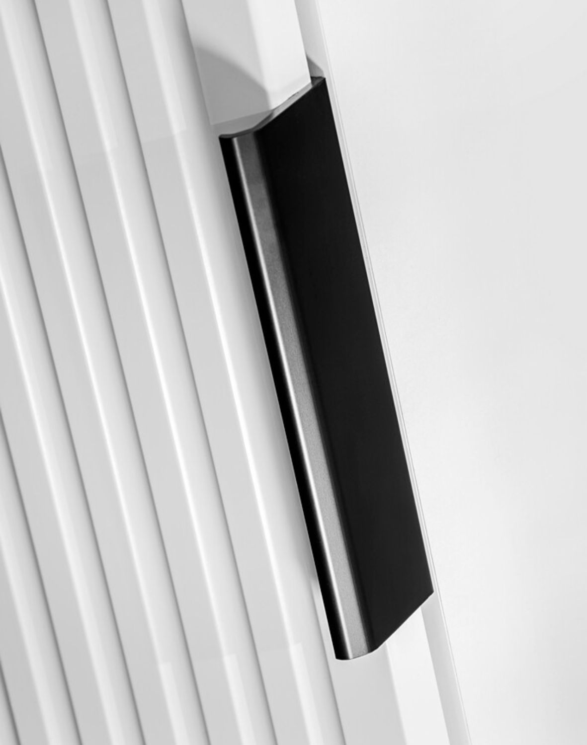 slupek-lazienkowy-adel-white